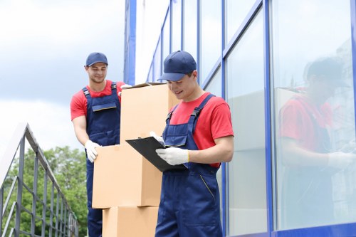 Storage and moving support for house removal in Shepherds Bush