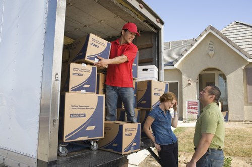 Residential and commercial moving truck service in Shepherds Bush