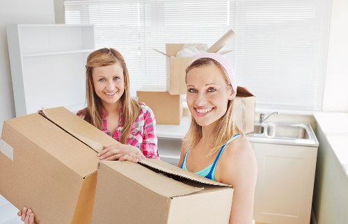 Affordable man with a van in Shepherdsbush for storage and delivery jobs